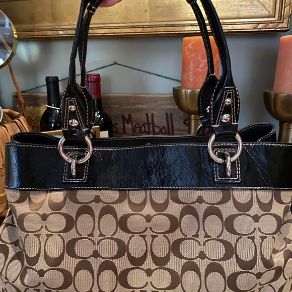 Coach Penelope Signature Large Tote 15534 - Picture 2 of 14